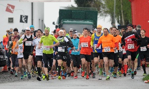 Sechster grenzüberschreitender Sparkassen-Landkreis-Laufcup 2022