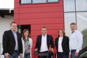 Mit erstem Elektro-Kombigerät auf dem Markt