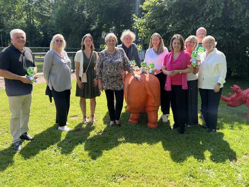 Bauten weiter an der niederbayerisch-französischen Freundschaft: Die Delegation aus Deutschland kam mit den Freunden aus dem Département de l’Oise ausführlich ins Gespräch.