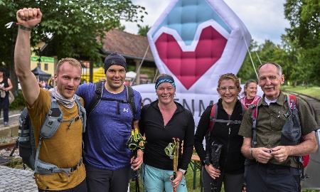 330 Wanderfreunde stellen sich der „Herausforderung 2025“ in Bodenmais