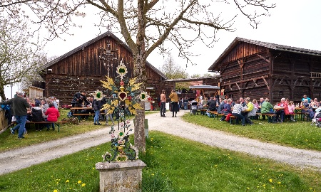 Maifest Massing 2024