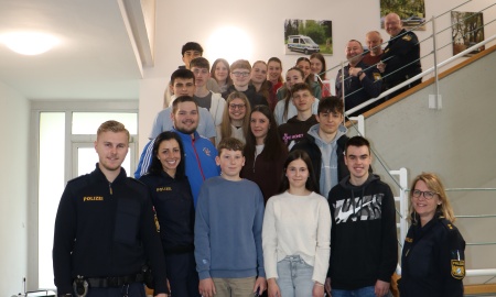 Großes Interesse am Polizeiberuf – Berufsorientierungstag am Gymnasium Freyung