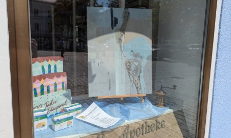 Auf zur kreativen Schatzsuche in Plattling! Schaufensterausstellung lockt ins Zentrum