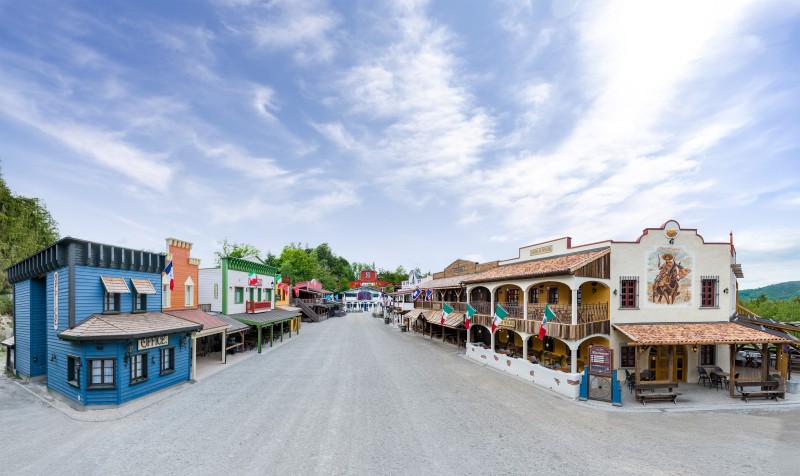 Flyer/Grafik zum Event: Wiedereröffnung der Main Street in Pullman City am Sa., 24.05.2025 ab 13:00 Uhr