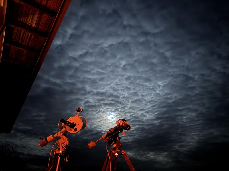 Flyer/Grafik zum Event: Deutschlandweiter Astronomietag: Der Mond - Unser treuer Begleiter am Sa., 28.03.2026 von 18:30 bis 20:30 Uhr