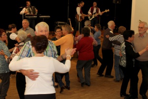 Besucheransturm zum Seniorentanz