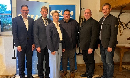 Wirtschafts- und strukturpolitische Wende gefordert