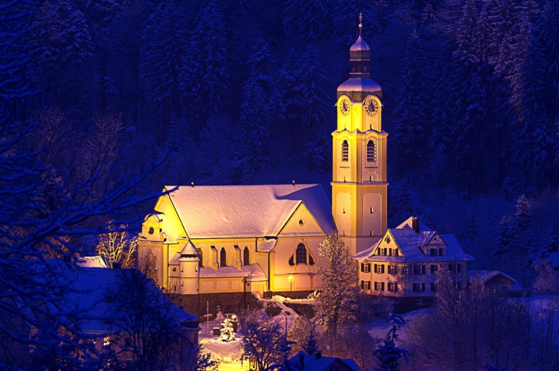 Flyer/Grafik zum Event: Lesung Heilige Nacht am So., 14.12.2025 von 16:00 bis 17:00 Uhr