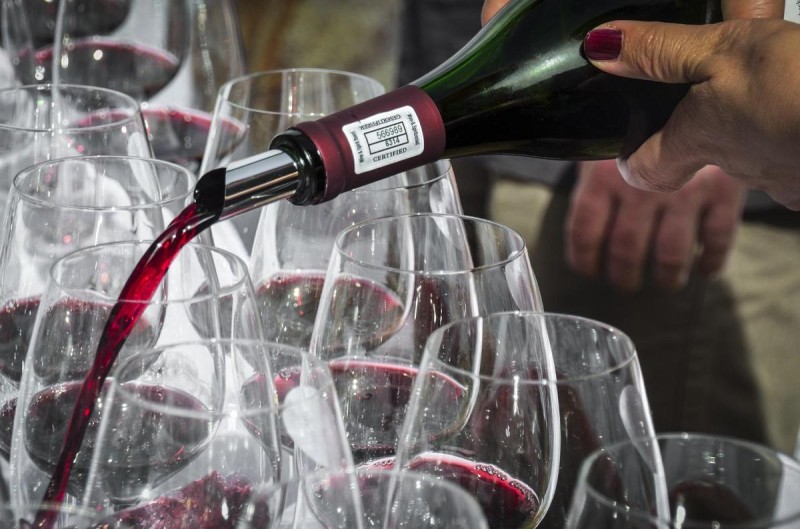 Flyer/Grafik zum Event: WEINGLAS - TASTING am Di., 03.03.2026 - Fr., 30.04.2027