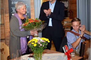 Buchvorstellung direkt am Tatort Äquator-Denkmal