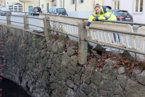 Stützmauer am Beiderwiesbach wird heuer saniert