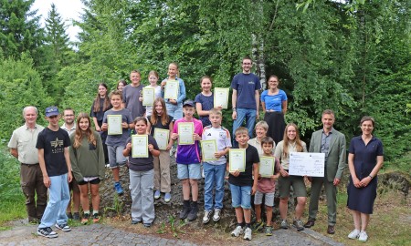 15 neue Junior Ranger erhalten Auszeichnung im Hans-Eisenmann-Haus