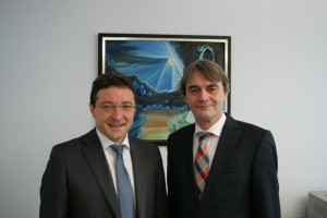 Max Gibis zu Besuch in der Agentur für  Arbeit Passau