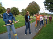 Flyer/Grafik zum Event: Bogenschießen am Mi., 19.08.2015 - Mi., 29.06.2022 von 14:00 bis 15:30 Uhr