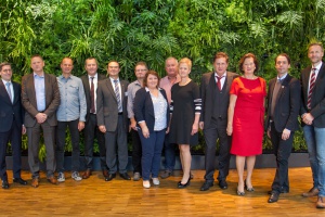 400 Jahre bei ZF- Unternehmen ehrt Mitarbeiter