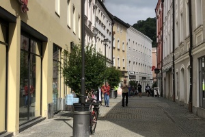 Fußgängerzone: Neue Leuchten in den Seitengassen