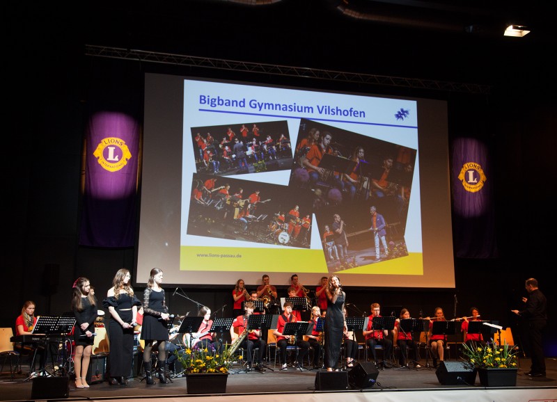 Flyer/Grafik zum Event: Zum 10. Mal: Bigbands und Benefiz in der Dreiländerhalle am Di., 11.02.2025 ab 19:00 Uhr