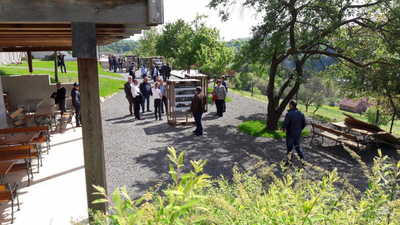 Auch in den Außenanlagen von Vulcano dreht sich alles ums „Schwein“.