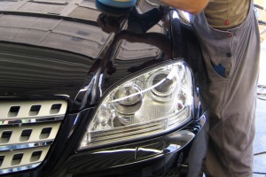 Autopflege Zelzer: Wenn's richtig sauber werden muss.