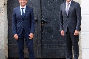 Landrat tauscht sich mit dem Ministerialbeauftragten für die Realschulen in Niederbayern aus