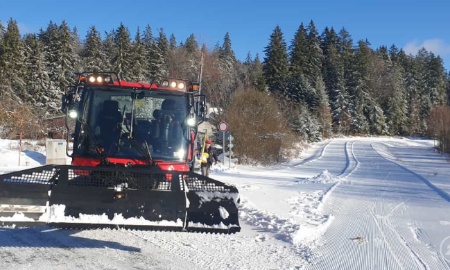 Los geht´s - Finsterau hat die Loipe gespurt