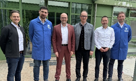 Digitalminister Mehring besucht LINHARDT in Viechtach