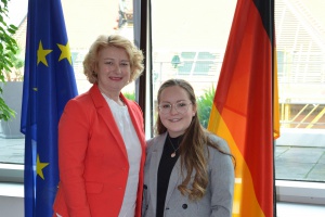 Abenteuer Bundestag: Ein Praktikum im Büro einer Bundestagsabgeordneten aus Niederbayern