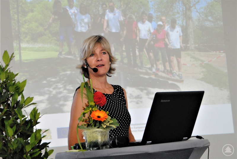 Sie moderierte den Nachmittag und hält beim Projekt „Bewegtes Niederbayern“ die Fäden in der Hand: Dr. Ursula Diepolder, Managerin der LAG Passauer Land.