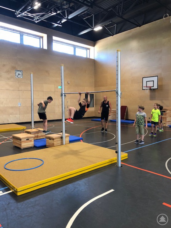 Verschiedene Hindernisse und Aufgaben verlangte hohe Konzentration von allen Teilnehmern*innen.