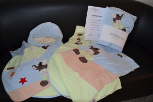 Hey Baby! Neue Willkommensgeschenke für Neugeborene im Freyunger Krankenhaus
