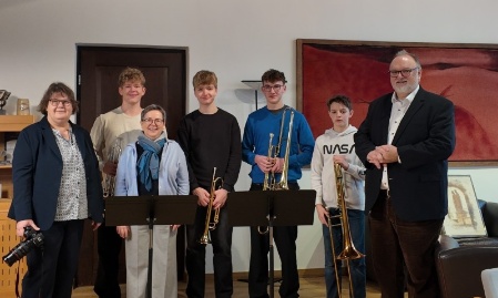 Musikalische Weihnachtsgr&uuml;&szlig;e f&uuml;r Oberb&uuml;rgermeister J&uuml;rgen Dupper