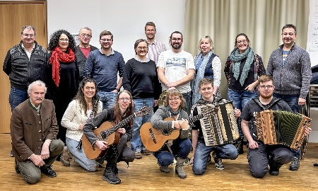 Volksmusik: Runder Tisch in Plattling vernetzt Institutionen und Nachwuchs