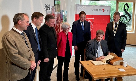 Standort für Polizeifortbildungs- und Tagungszentrum gefunden – Freistaat Bayern kauft Areal der ehemaligen Klinik Bavaria in Freyung