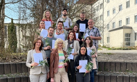 Qualität sichern, Zukunft gestalten  Caritasverband Passau bildet erfolgreich Qualitätsbeauftragte im Gesundheits- und Sozialwesen aus