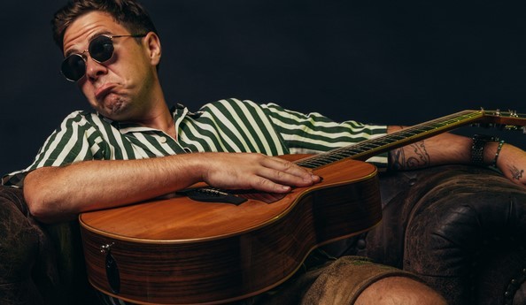 Flyer/Grafik zum Event: Oimara - Kimm ma ned auf de Tour Verschiebetermin vom 18.10.25 (Kurhaus Freyung) am Do., 06.11.2025 ab 20:00 Uhr