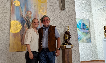 Kunstausstellung „ARTenVIELFALT“ zelebriert Abstraktion und Metamorphose als Einheit