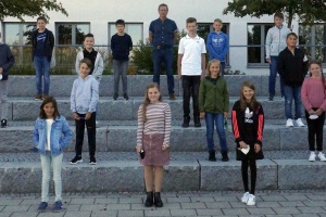 Das Gymnasium Freyung heißt die neuen Fünftklässler herzlich willkommen