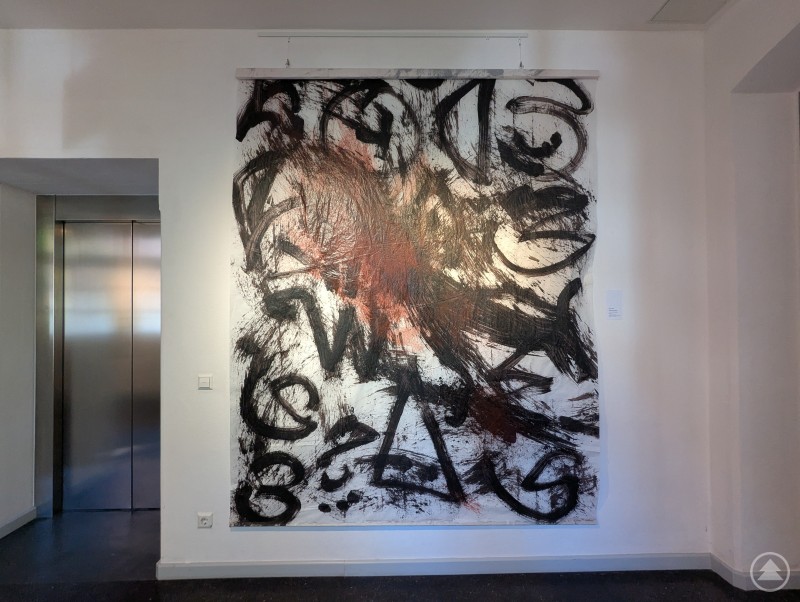 Kunstwerk von Günter Reinhardt bei der Ausstellung in der Klinik Angermühle