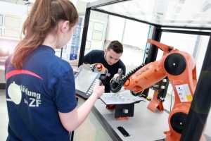 ZF auf dem Weg in die „Ausbildung 4.0“