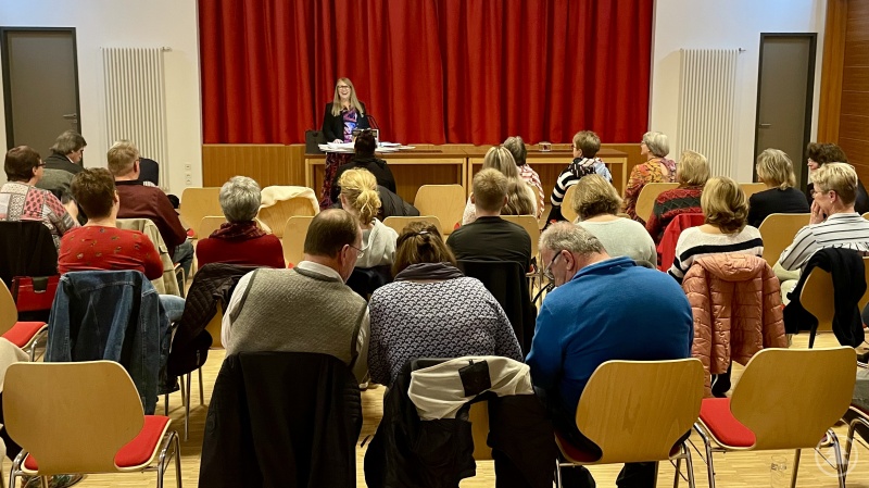 Dagmar Isabell Schmidbauer während der Lesung