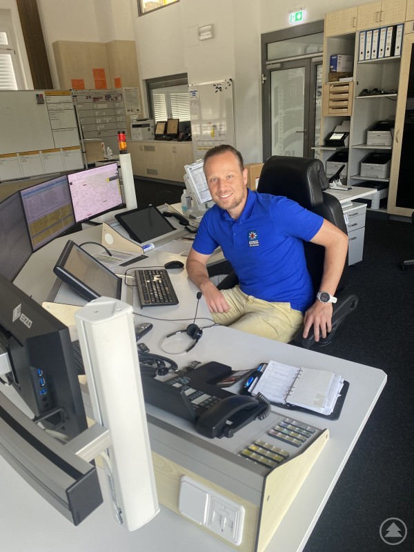 ...und hier beim Praktikum in der Integrierten Leitstelle Passau