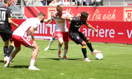 SSV Jahn und Karlsruher SC trennen sich 2:2-Unentschieden