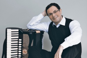 Manuel Wagner: Akkordeon- und Klavierunterricht