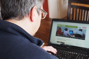 Silver Surfer – Sicher online im Alter