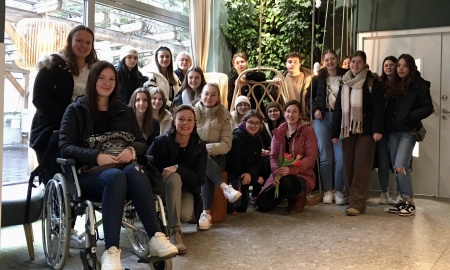 Barrierefreie Bildung: Caritas BBZ Zwiesel reist nach Wien für inklusives Lernen und Erforschen sozialer Einrichtungen