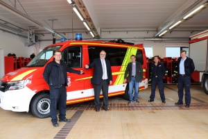 Neuer Mannschaftstransportwagen für die Freiwillige Feuerwehr Passau
