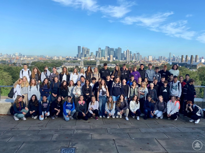 Grafenauer Realschüler am Nullmeridian in Greenwich