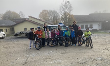 Sieger der Fahrradausbildung - Bestnoten für die Grundschule Langdorf