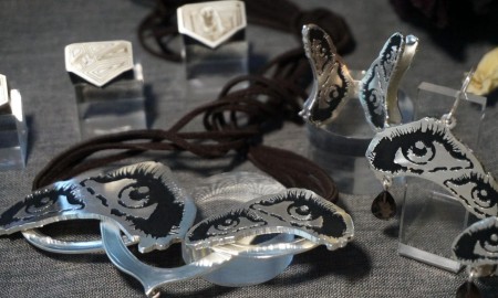 Kunst trifft Schmuckdesign: Grenzüberschreitende Kooperation zwischen der HTL Steyr und der Art Factory ncstreetsart®