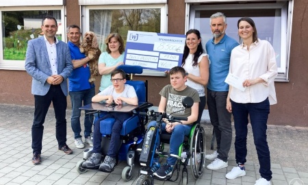 Felix und Valentin erhalten dank großzügiger Spenden eine verbesserte Mobilität